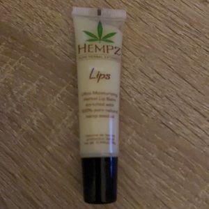 New Hempz Lip balm .44oz